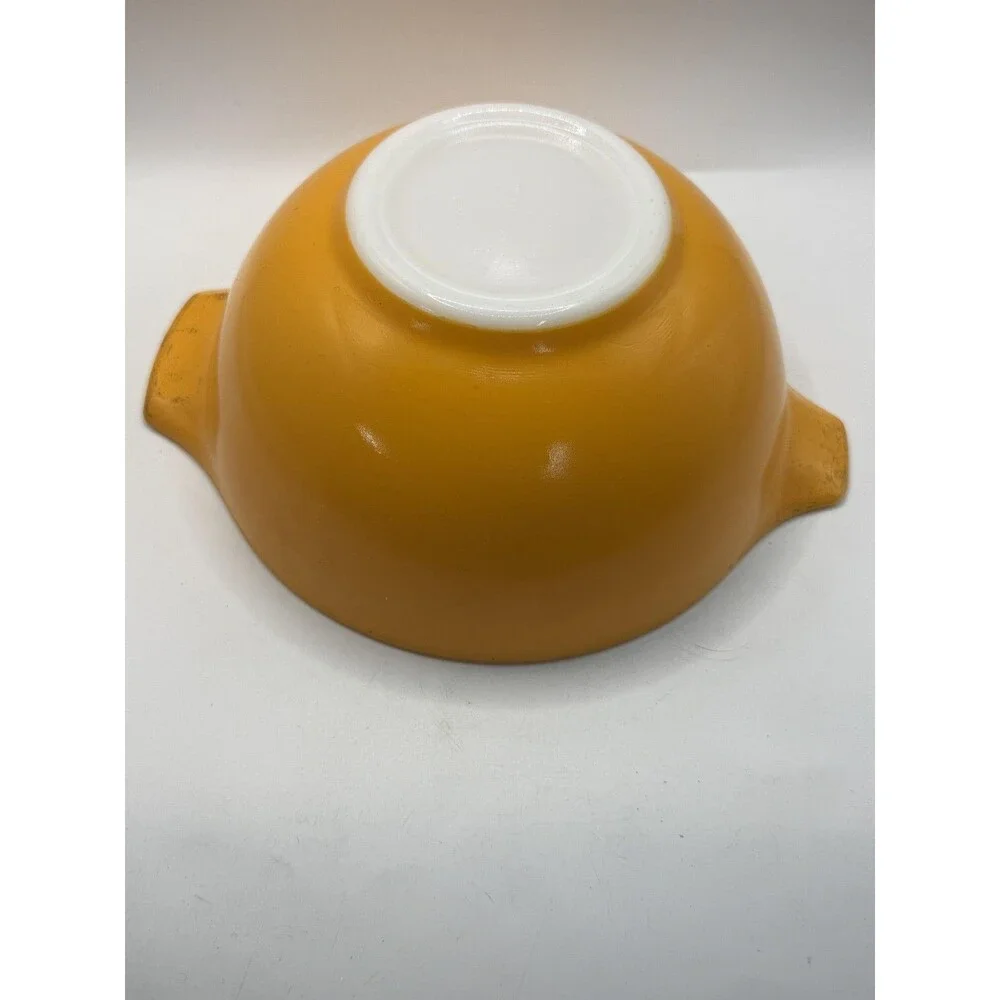 Vintage Pyrex Orange Yellow Cinderella Mixing Bowls 441 442 Set Of 2 USA Glass